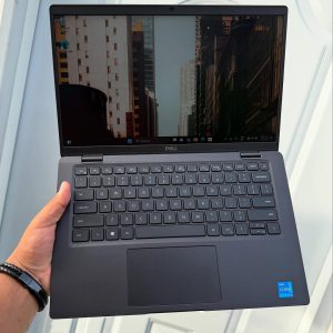 Dell Laptop Latitude 7420 14" i7 11th Gen 16GB RAM 256