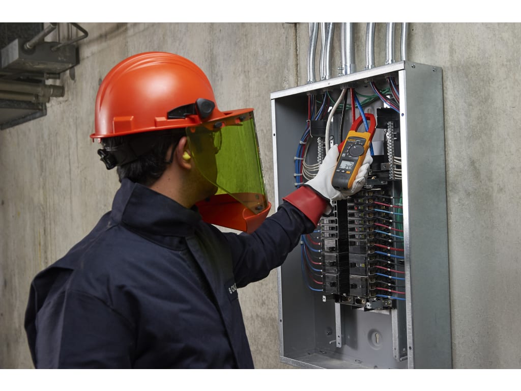 Fluke 376 FC - True-RMS Clamp Meter with 18 Inch iFlex - Image 8